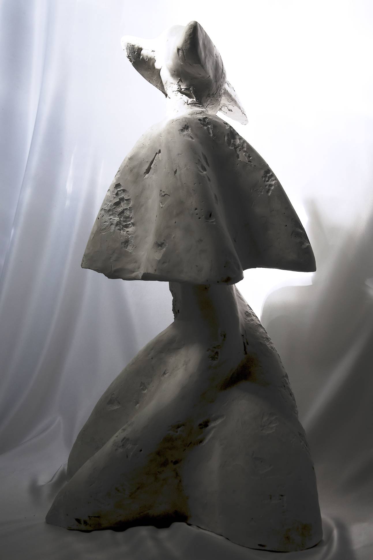 Скульптура “ORBI ХРУПКИЙ ВНУТРИ” (061215)