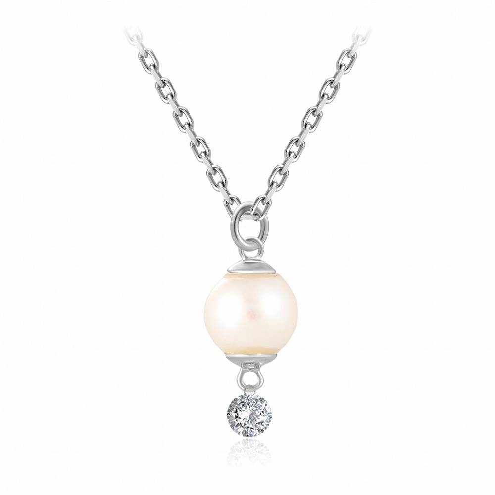Колье из белого золота с бриллиантом и жемчугом Акойя (047767)