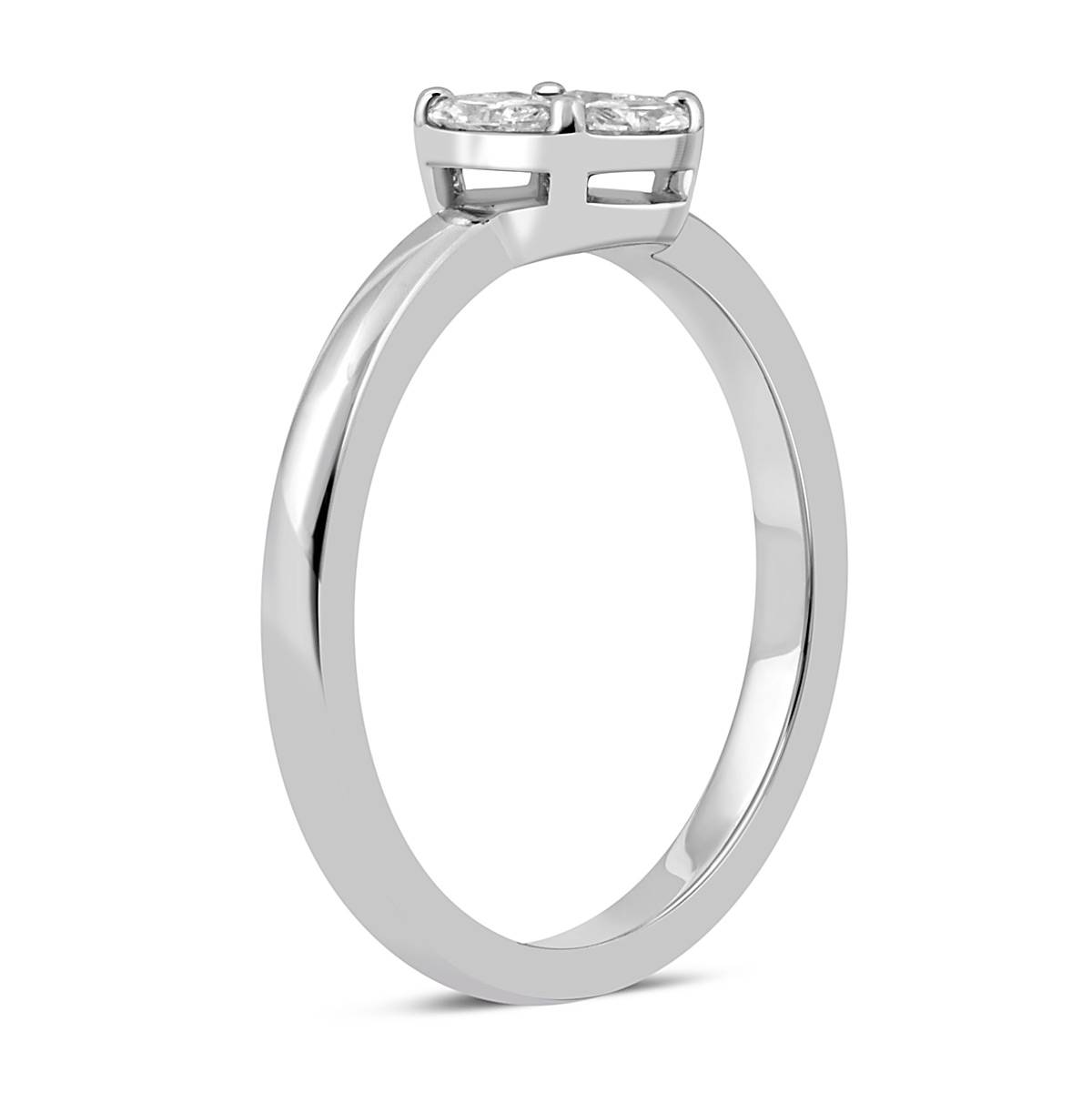 Кольцо из белого золота с бриллиантами 