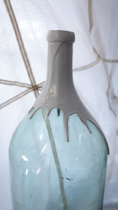 Авторская напольная ваза “URBIORBI” (авторская глазурь, винтажная бутылка 19 век) (061224)