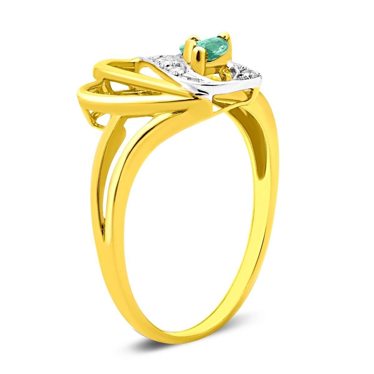 Кольцо из комбинированного золота с бриллиантами и изумрудами (016950)