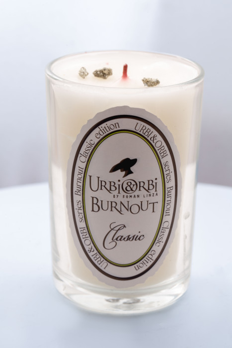 Ароматическая свеча “URBI&ORBI BURNOUT — КИПАРИС” 25О мл (061231)