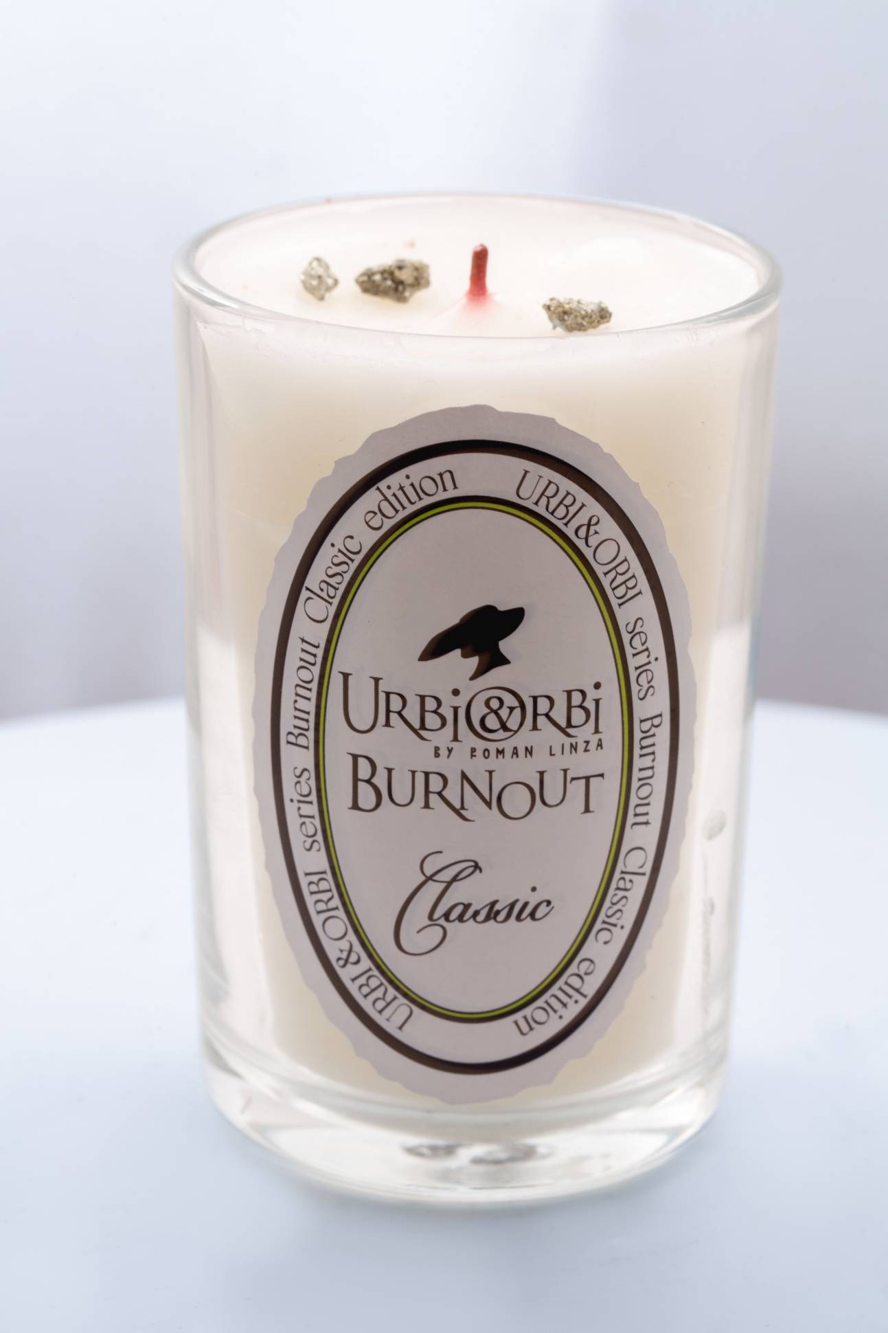 Ароматическая свеча “URBI&ORBI BURNOUT — КИПАРИС” 25О мл (061231)