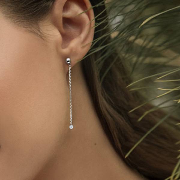 Серьги из белого золота с бриллиантами (047691)