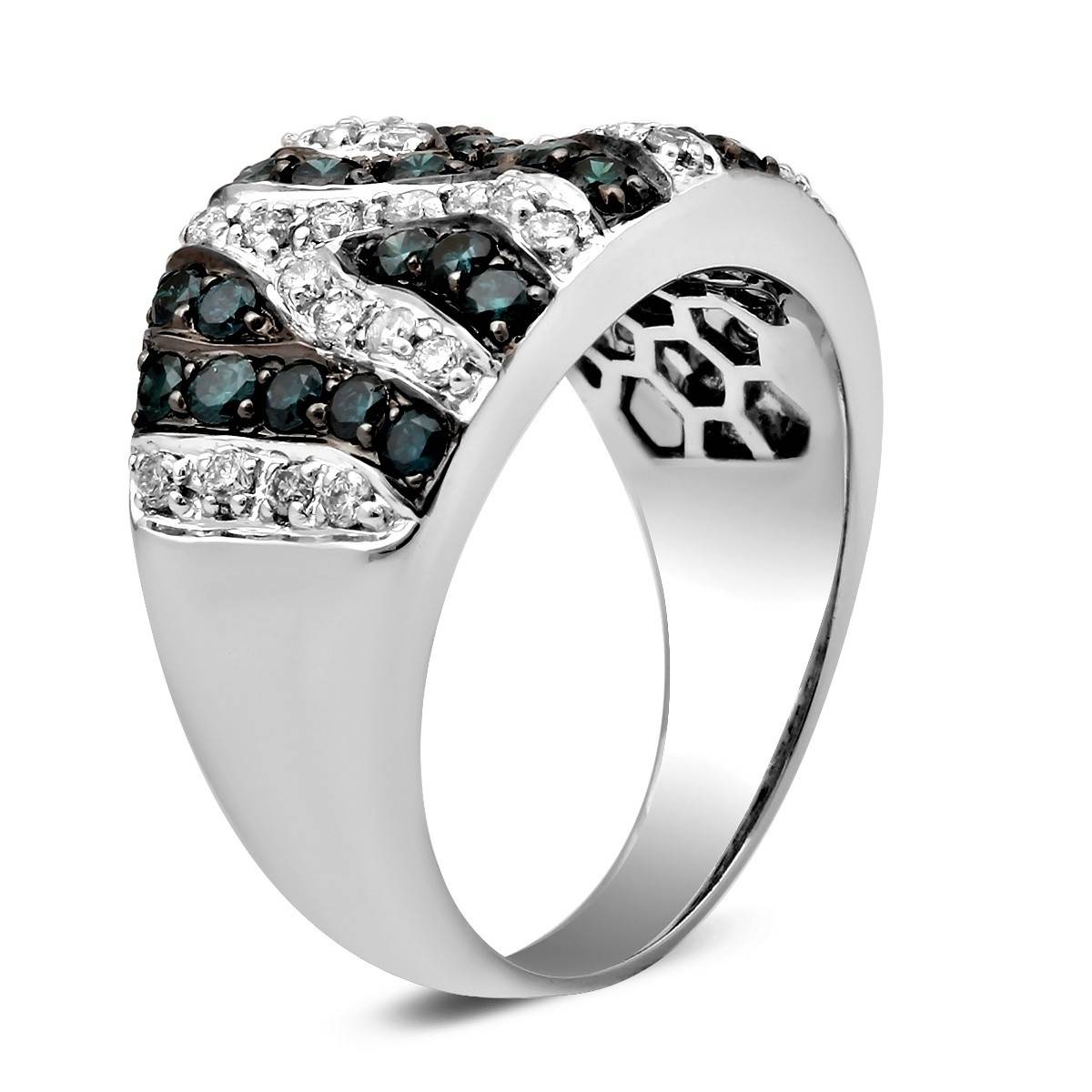 Кольцо из белого золота с бриллиантами и голубыми бриллиантами (019864)