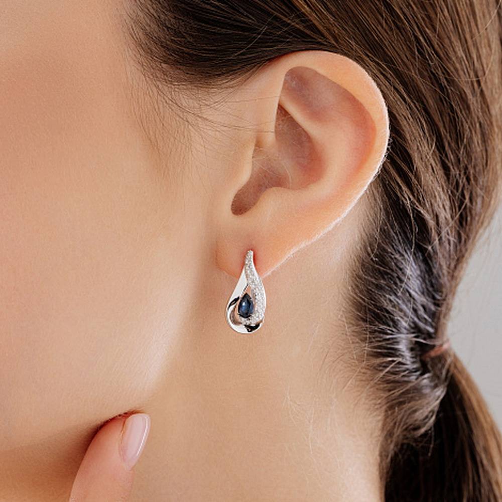 Серьги из белого золота с бриллиантами и сапфирами (053319)