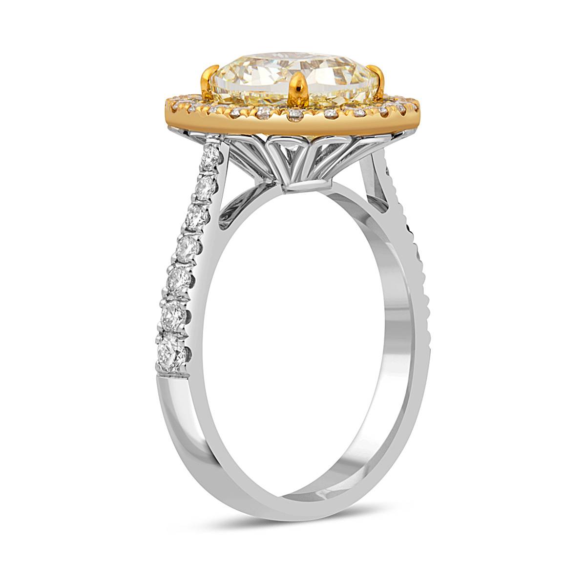 Помолвочное кольцо из белого золота с бриллиантами (042481)