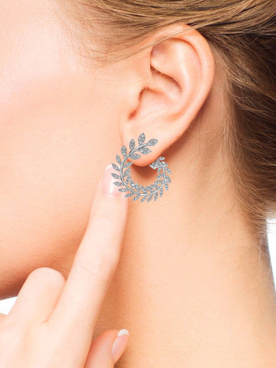 Серьги из белого золота с бриллиантами (063647)