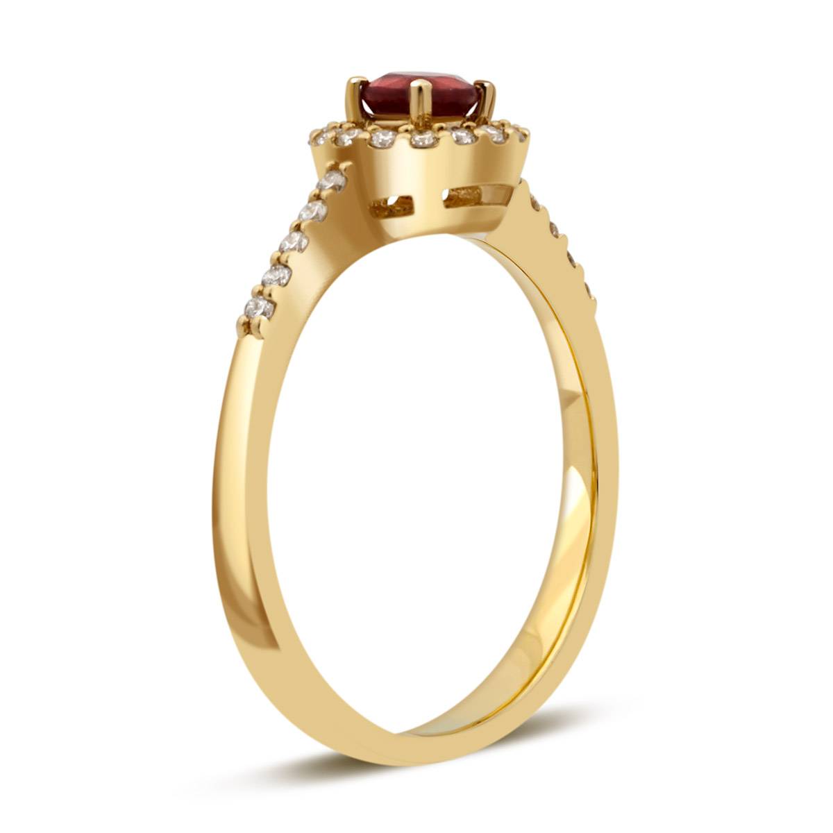 Кольцо из жёлтого золота с бриллиантами и рубином (035715)