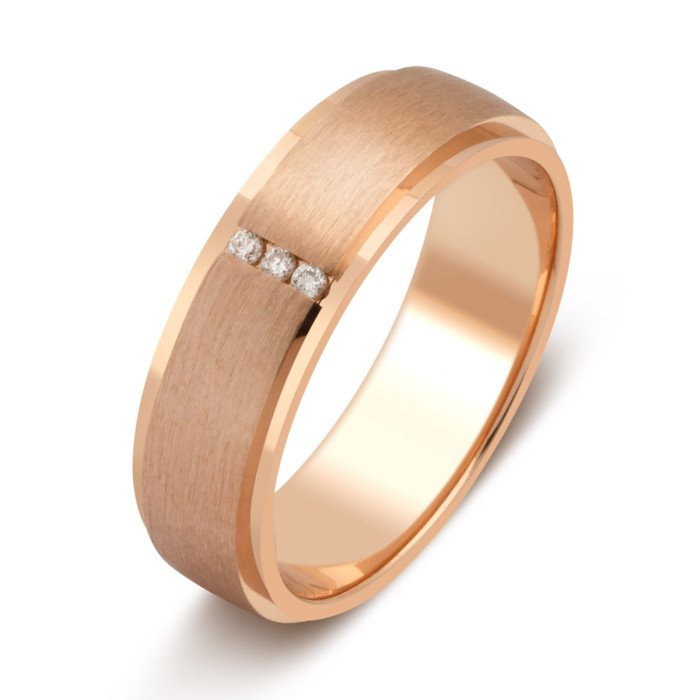 Обручальное кольцо из красного золота с бриллиантами (026025)