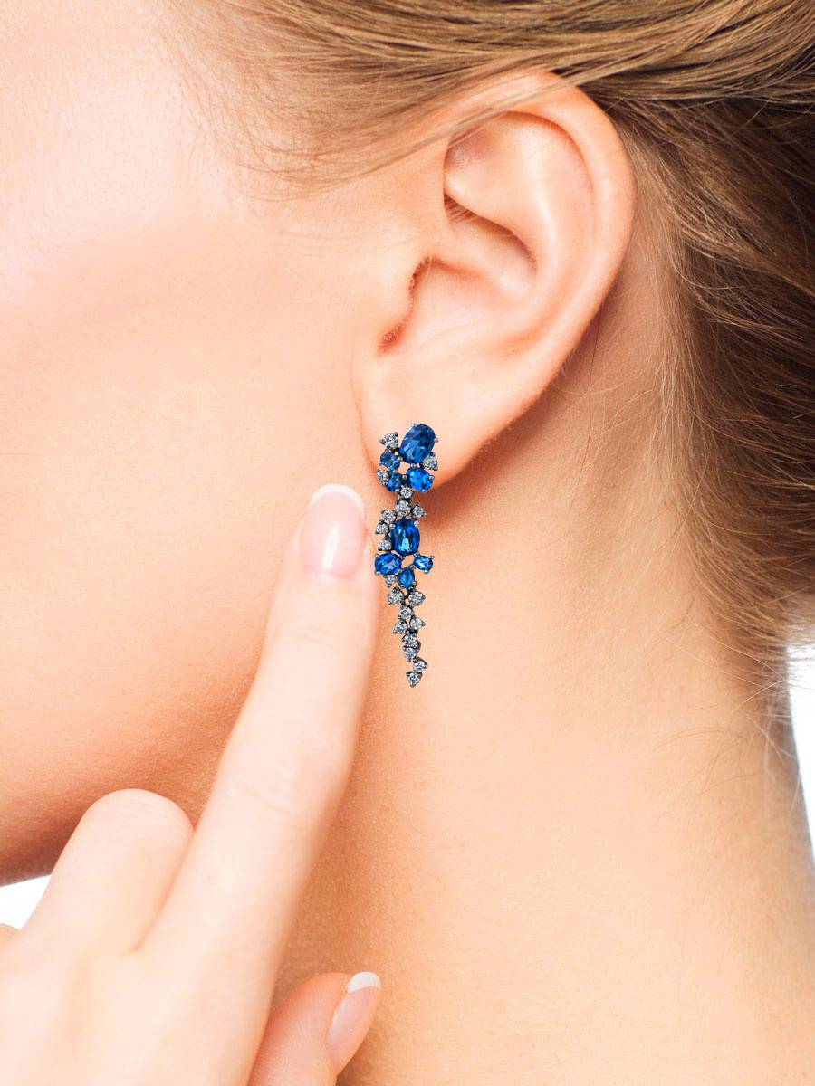 Серьги из чернёного золота с бриллиантами и топазами (015269)