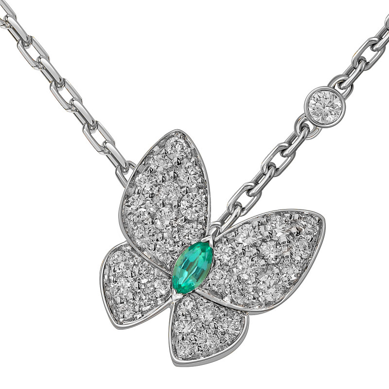 Колье из белого золота с бриллиантами и изумрудом 