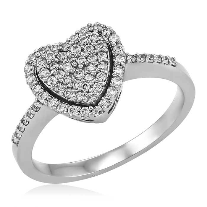Помолвочное кольцо из белого золота с бриллиантами Сердце (055624)
