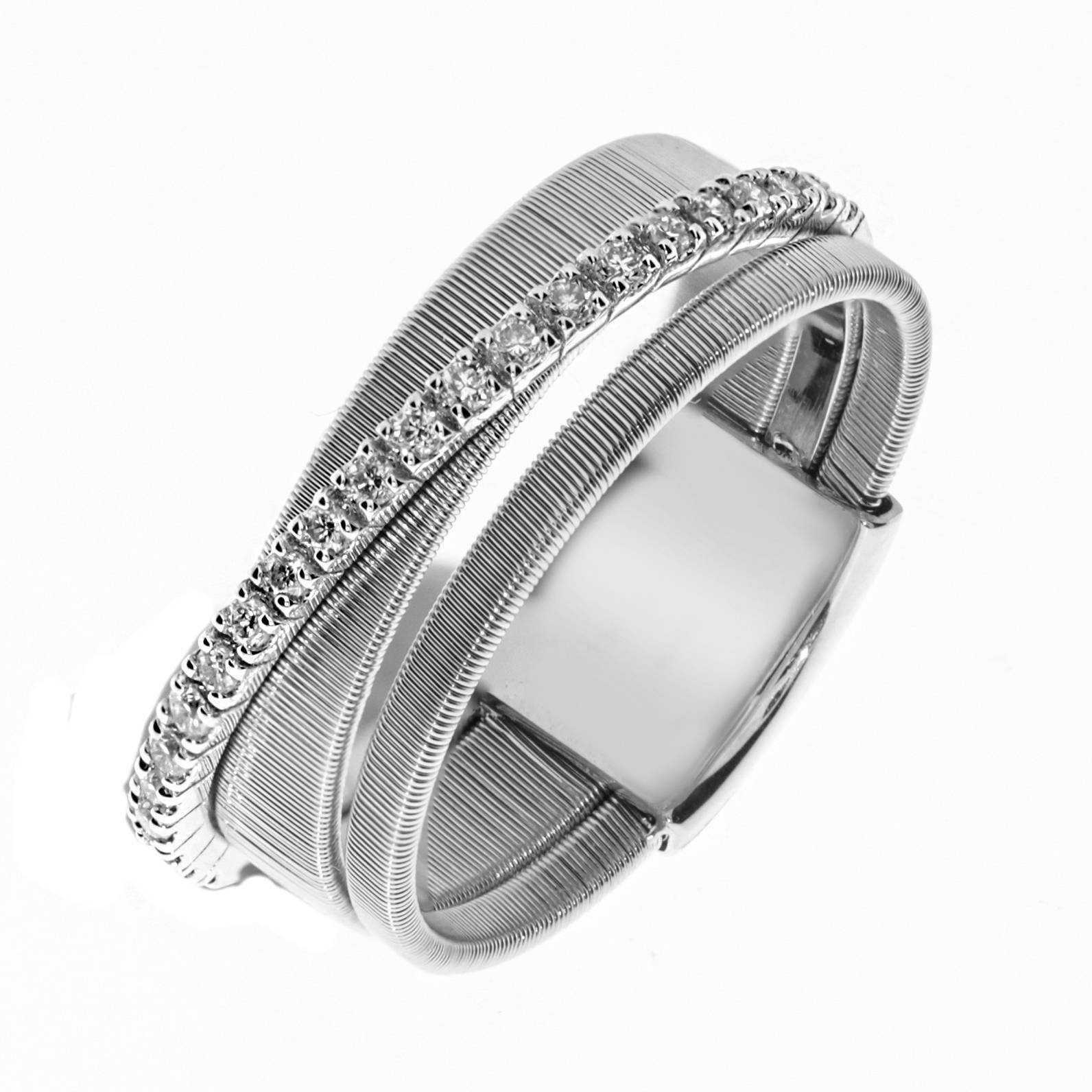 Кольцо из белого золота с бриллиантами (050714)