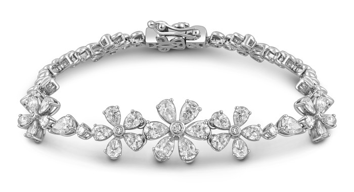 Браслет из белого золота с бриллиантами (051720)