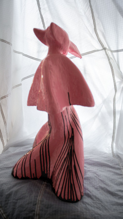 Авторская скульптура "ORBI ХУДОЖНИК" из архитектурного бетона и авторской эмали (061218)