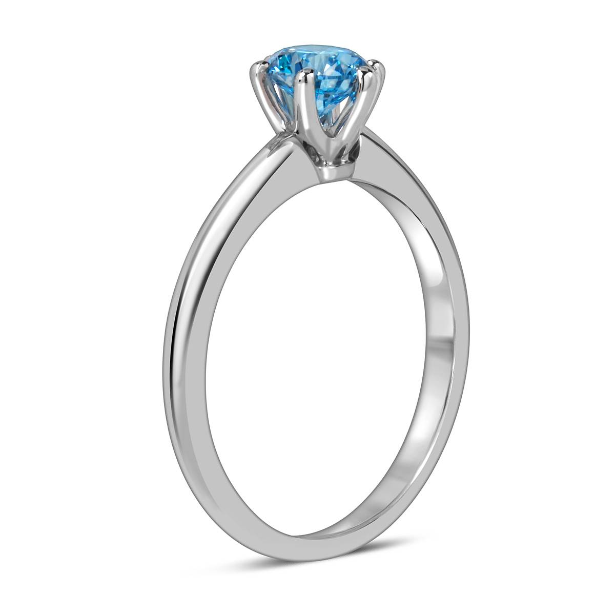 Помолвочное  кольцо из белого золота с  голубым бриллиантом (060231)