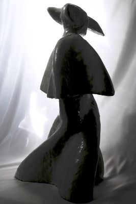 Авторская скульптура "ORBI НА МОРЕ" (061213)